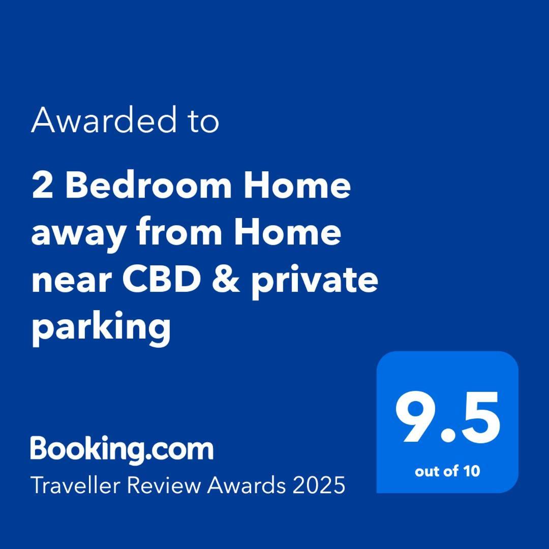 2 Bedroom Home Away From Home Near Cbd & Private Parking Hamilton Exterior photo